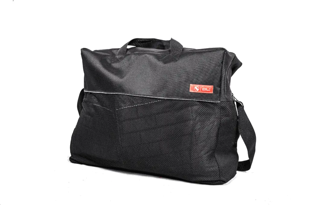 BZ420_bag_01_web.webp